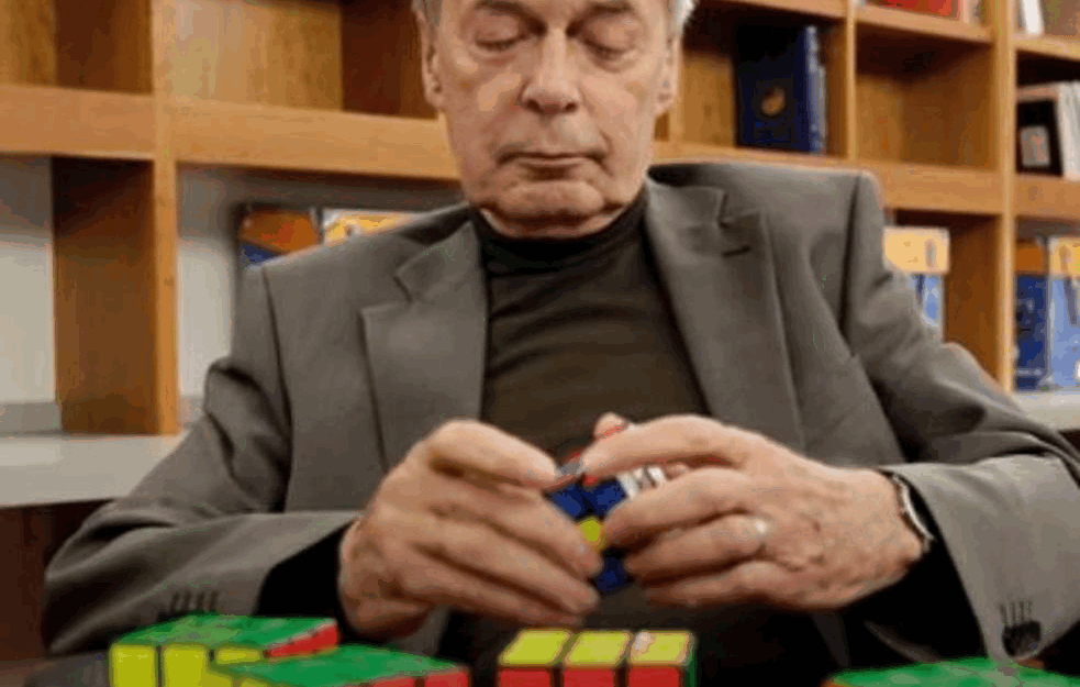 TVORAC RUBIKOVE KOCKE NE DRŽI REKORD U NJENOM SLAGANJU: Otkrio koliko mu vremena treba za to, NIJE BAŠ PONOSAN...